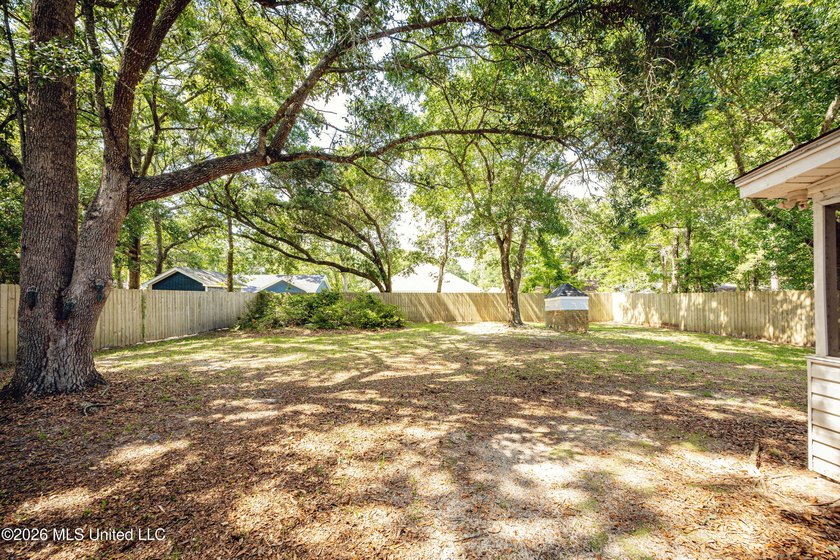 Tucked away on a quiet street in Gulf Park Estates, this - photo 40