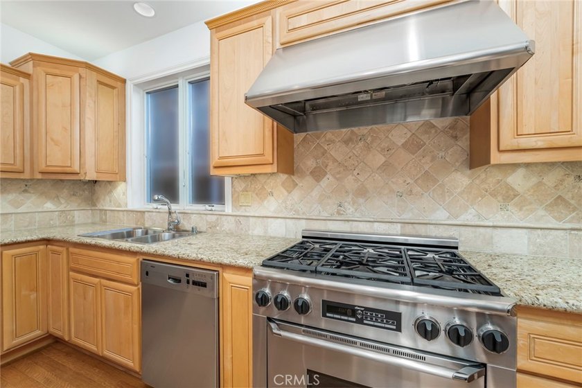 119 Opal Ave is nestled in the heart of beautiful Balboa Island - photo 18