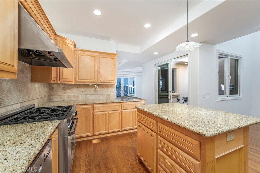 119 Opal Ave is nestled in the heart of beautiful Balboa Island - photo 19