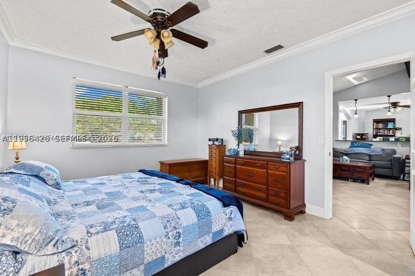 Your peaceful Port St. Lucie retreat. This 3-bedroom, 2-bath - photo 25