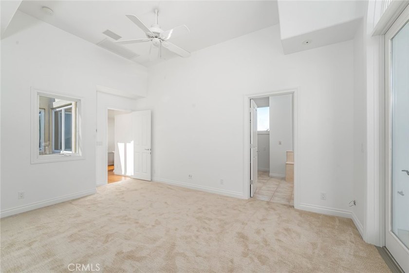 119 Opal Ave is nestled in the heart of beautiful Balboa Island - photo 32