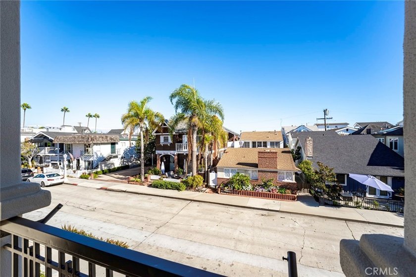 119 Opal Ave is nestled in the heart of beautiful Balboa Island - photo 37