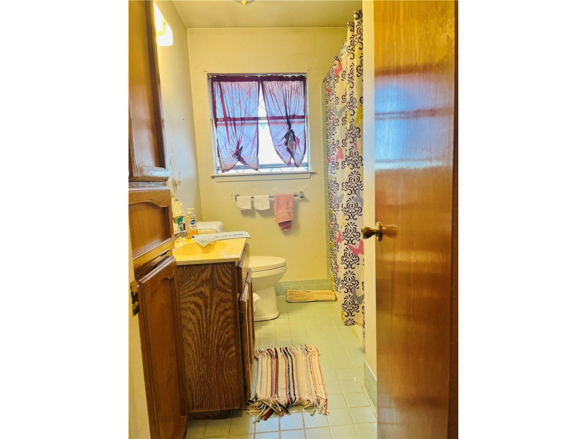 Charming investment opportunity meets endless potential. This - photo 11
