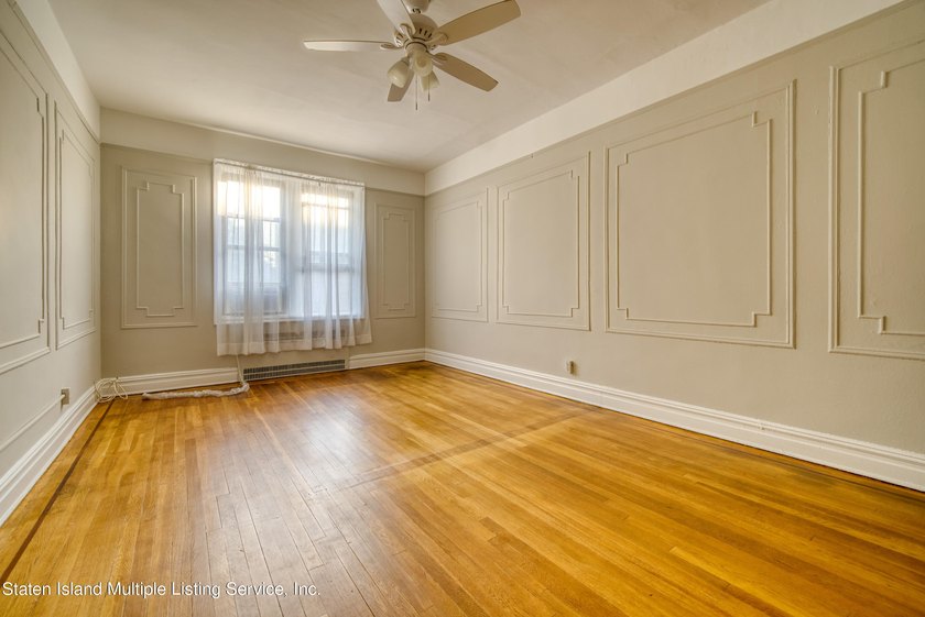 This renovated move in ready 2 bedroom, 2 bath is one of the - photo 14