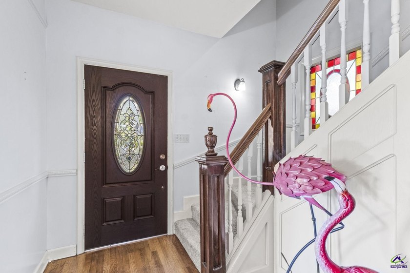 Step into timeless elegance with this stunning Victorian-style - photo 7
