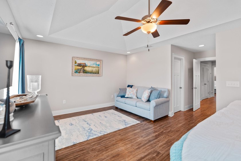 Sought-After Corner Unit in the Heart of Destin - Just Minutes - photo 30