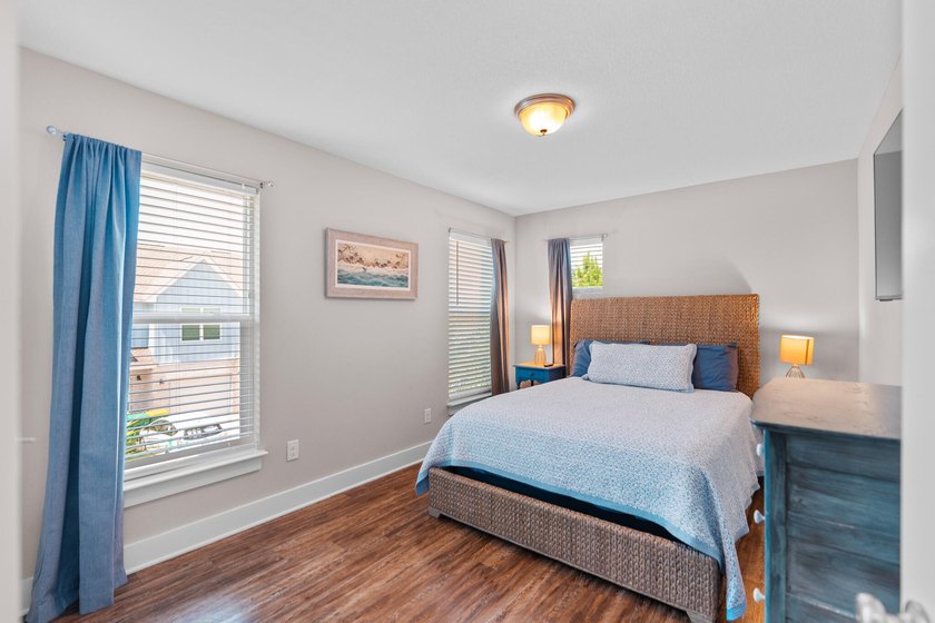 Sought-After Corner Unit in the Heart of Destin - Just Minutes - photo 38