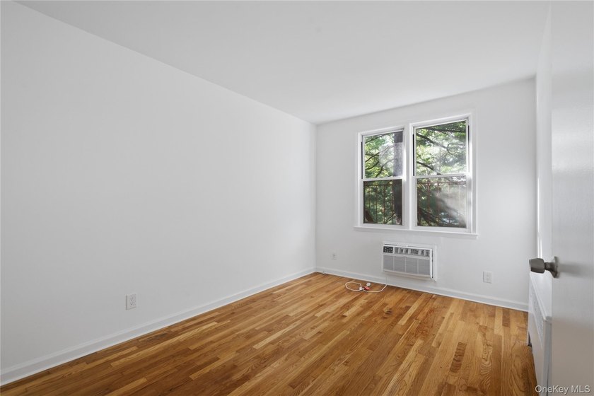 This Newly renovated 2 bedroom, 1 bathroom Co-op Garden - photo 12
