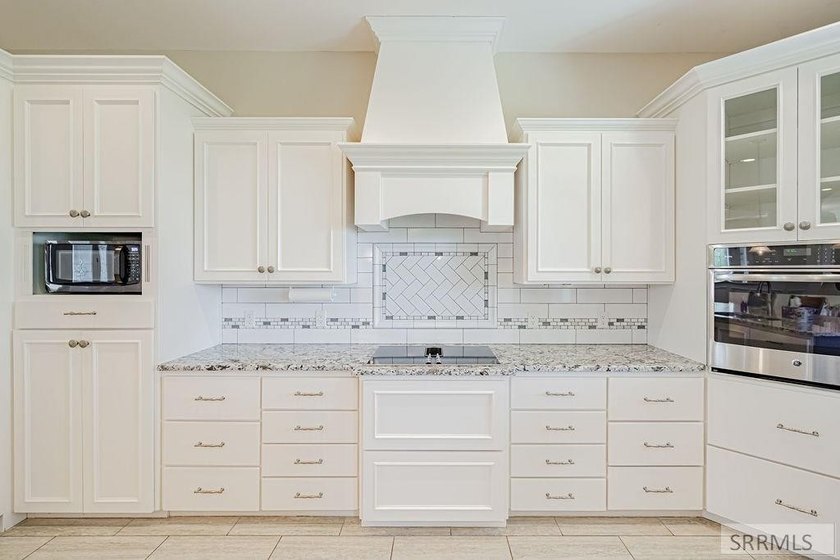 Main-level living at its finest - and yes, your backyard is the - photo 11