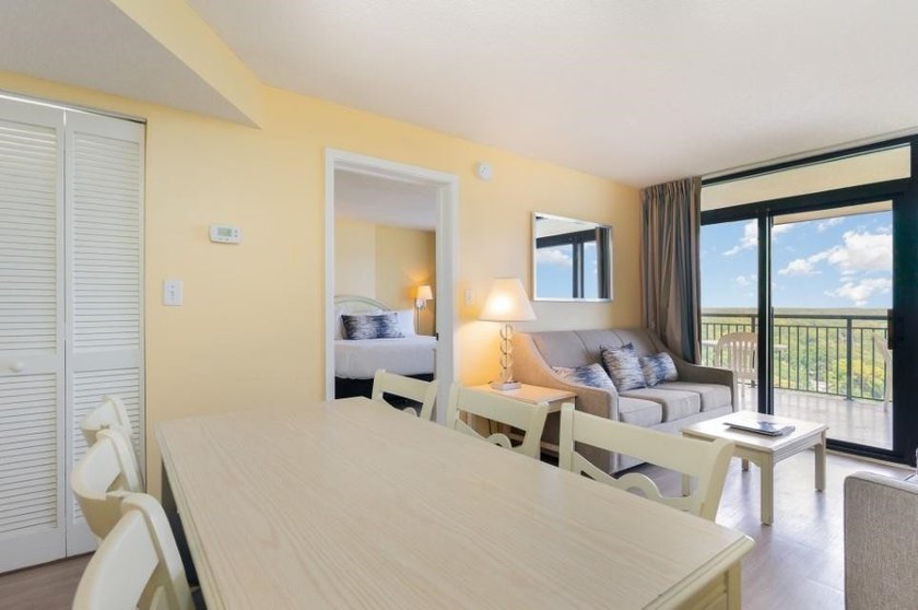 Wake up to breathtaking ocean views from this stunning 2-bedroom - photo 13