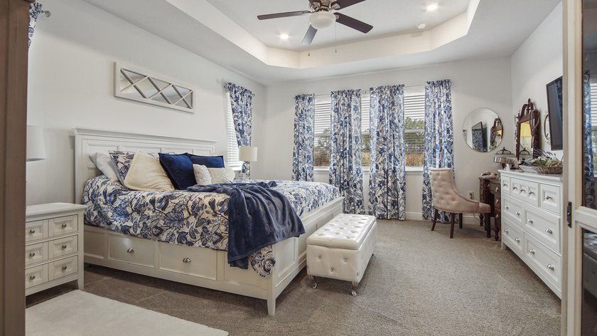 Discover this immaculate, like-new 3,058 sq ft ranch-style - photo 13