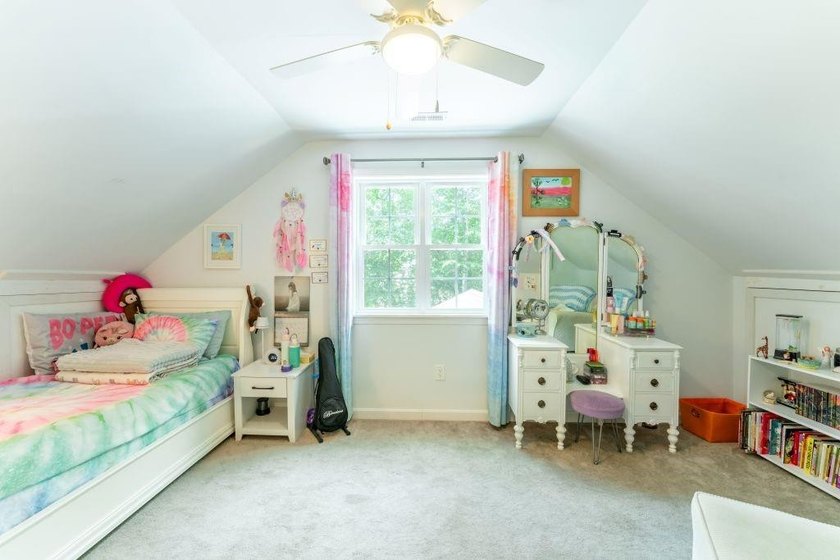 Nestled on a private 0.64-acre cul-de-sac lot, this beautifully - photo 28
