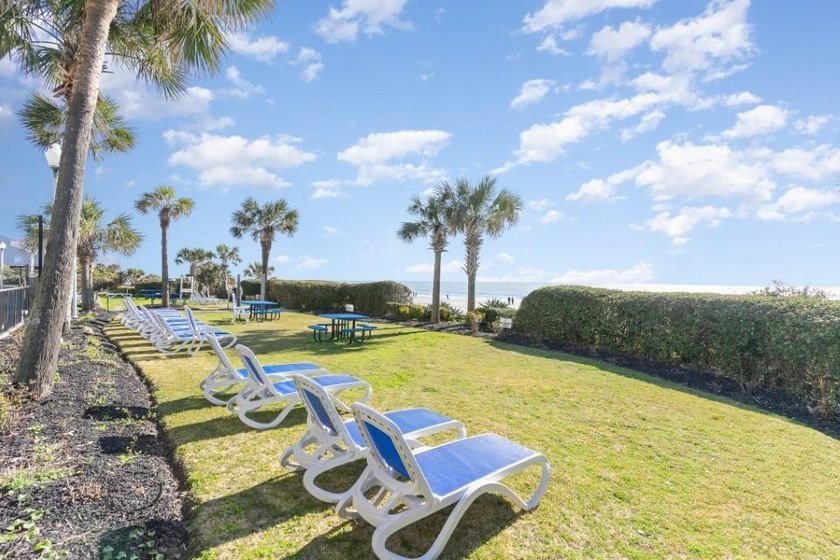 Wake up to breathtaking ocean views from this stunning 2-bedroom - photo 31