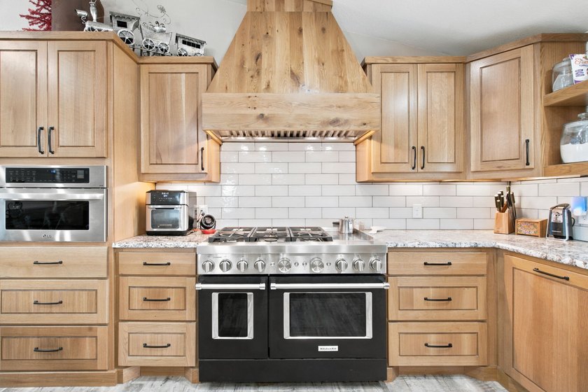 Experience the perfect blend of luxury and country living on - photo 13