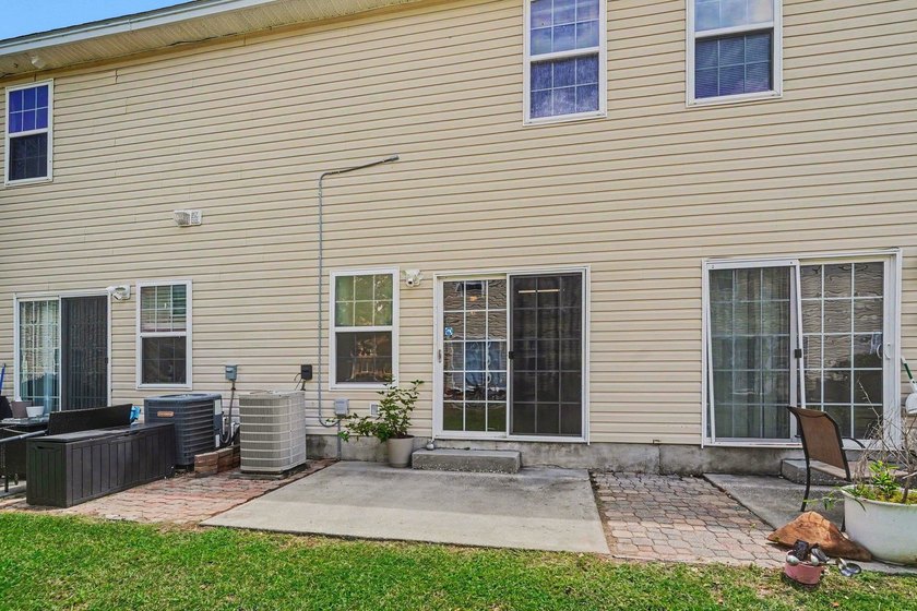 Adorable and spacious townhome in the heart of Myrtle Beach and - photo 24