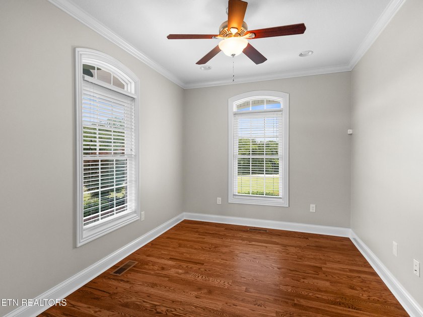 Welcome to your perfect country retreat! Perched atop a hill - photo 17