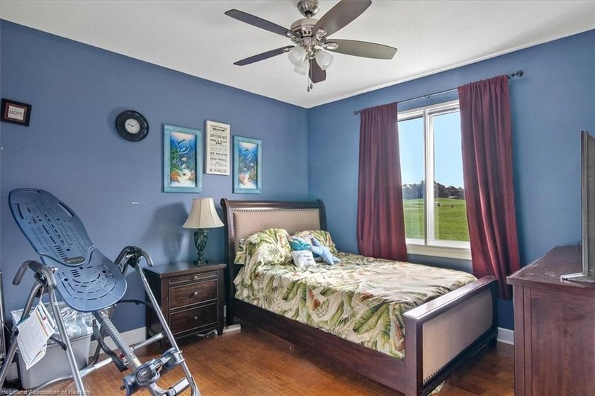 BEAUTIFUL GOLF COURSE HOME in The Country Club of Sebring. This - photo 28