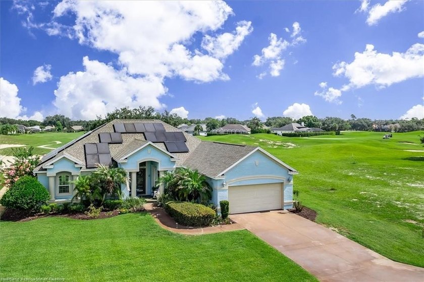 BEAUTIFUL GOLF COURSE HOME in The Country Club of Sebring. This - photo 44
