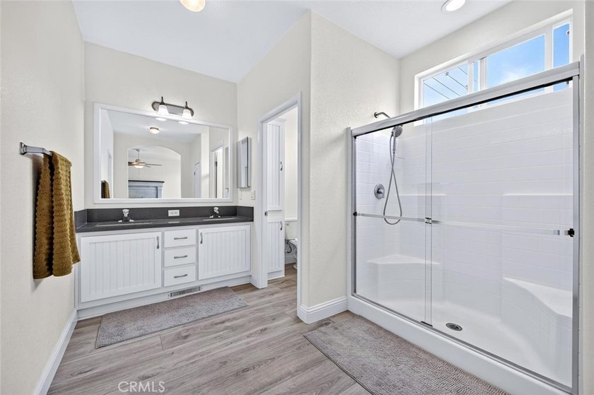 16444 BOLSA CHICA ST # 20 HUNTINGTON BEACH CA 92649 This - photo 12
