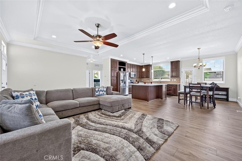 16444 BOLSA CHICA ST # 20 HUNTINGTON BEACH CA 92649 This - photo 16