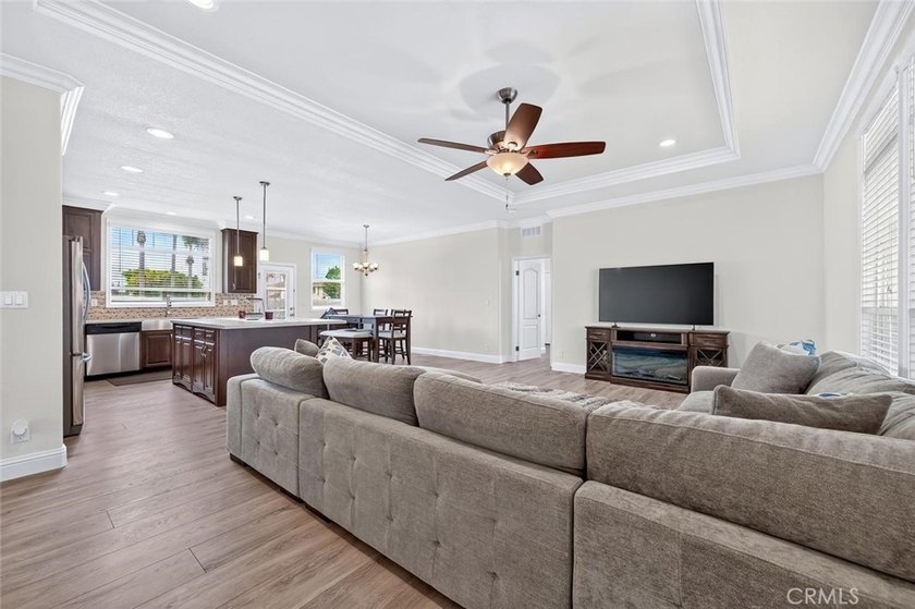 16444 BOLSA CHICA ST # 20 HUNTINGTON BEACH CA 92649 This - photo 17