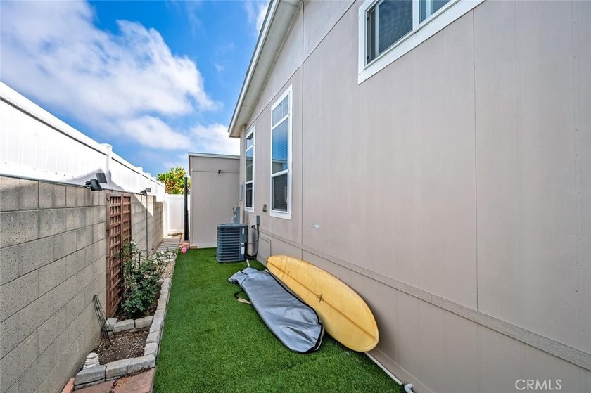 16444 BOLSA CHICA ST # 20 HUNTINGTON BEACH CA 92649 This - photo 28