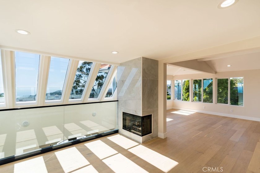 This newly renovated home with breathtaking 180-degree ocean - photo 40