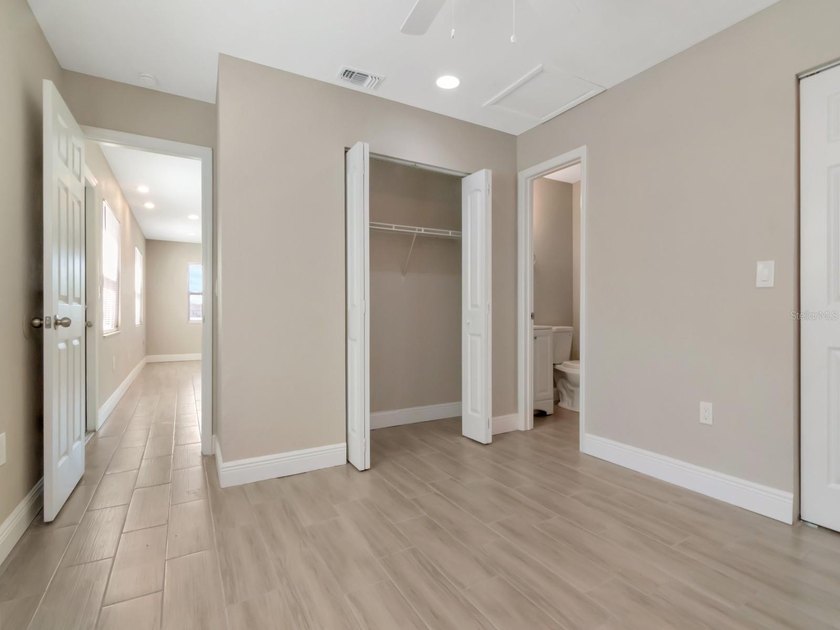 8 Unit Duplex portfolio in South Bradenton. There are a total of - photo 12