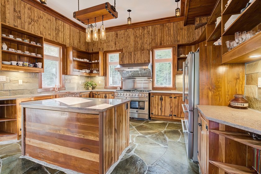 Magnifique propriete de prestige, nichee sur un vaste terrain - photo 17