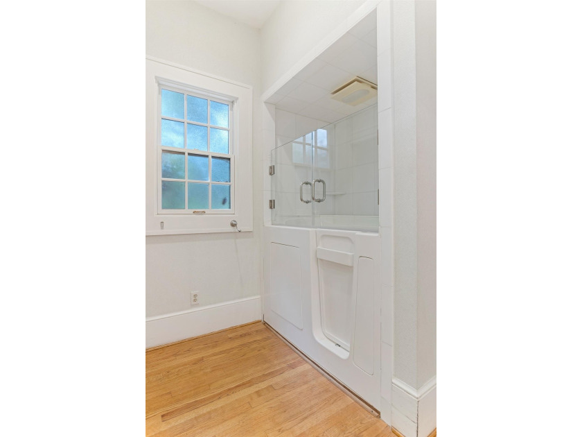 Classic architecture. Refined living. An exceptional setting - photo 22