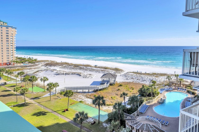 Live the Destin lifestyle from this beautifully updated - photo 40