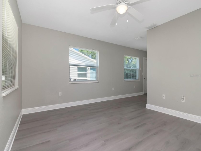 8 Unit Duplex portfolio in South Bradenton. There are a total of - photo 46