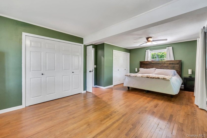 This sprawling and expanded Cape is set on an exceptional .75 - photo 28