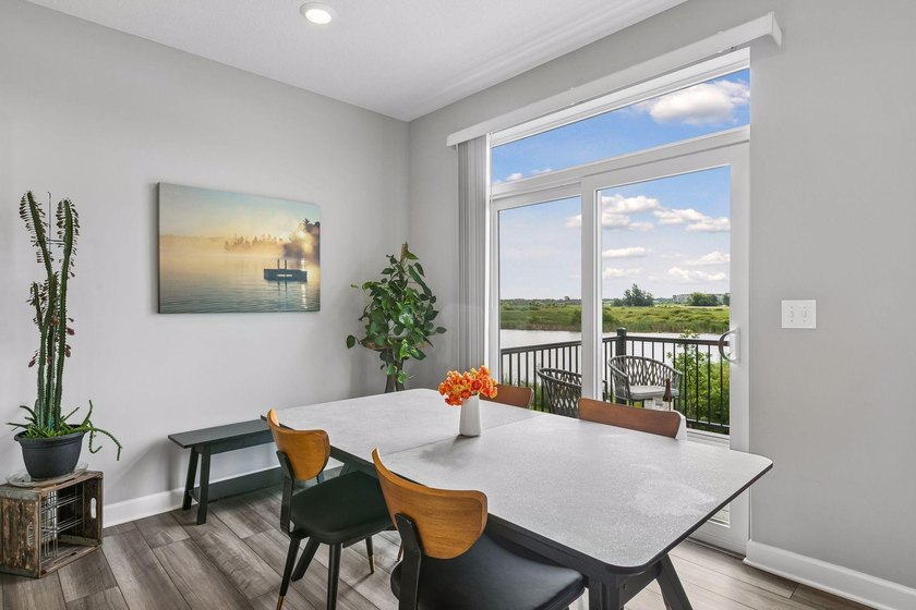 Experience the perfect blend of new construction quality and the - photo 15