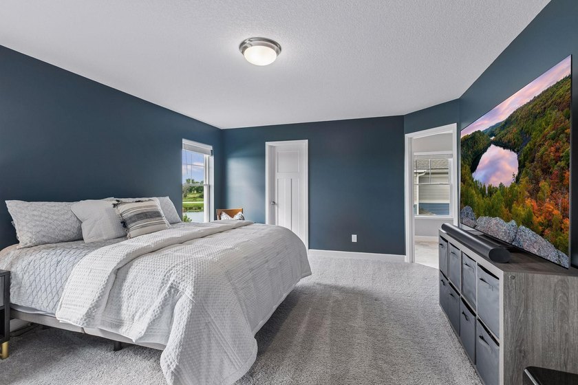 Experience the perfect blend of new construction quality and the - photo 22