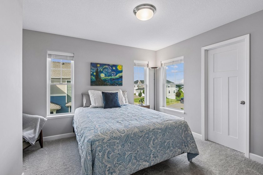 Experience the perfect blend of new construction quality and the - photo 26
