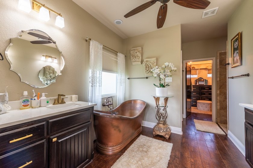 STUNNING CUSTOM WATERFRONT HOME IN THE PRESTIGIOUS CARMEL HILLS - photo 17