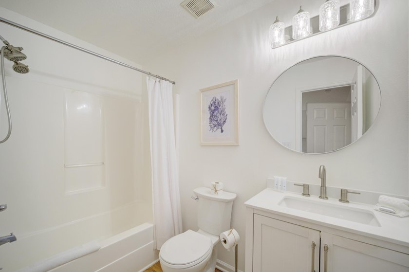 Welcome to the Legends on 30A, a refined coastal retreat where - photo 24