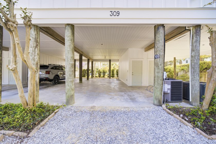 Welcome to the Legends on 30A, a refined coastal retreat where - photo 29