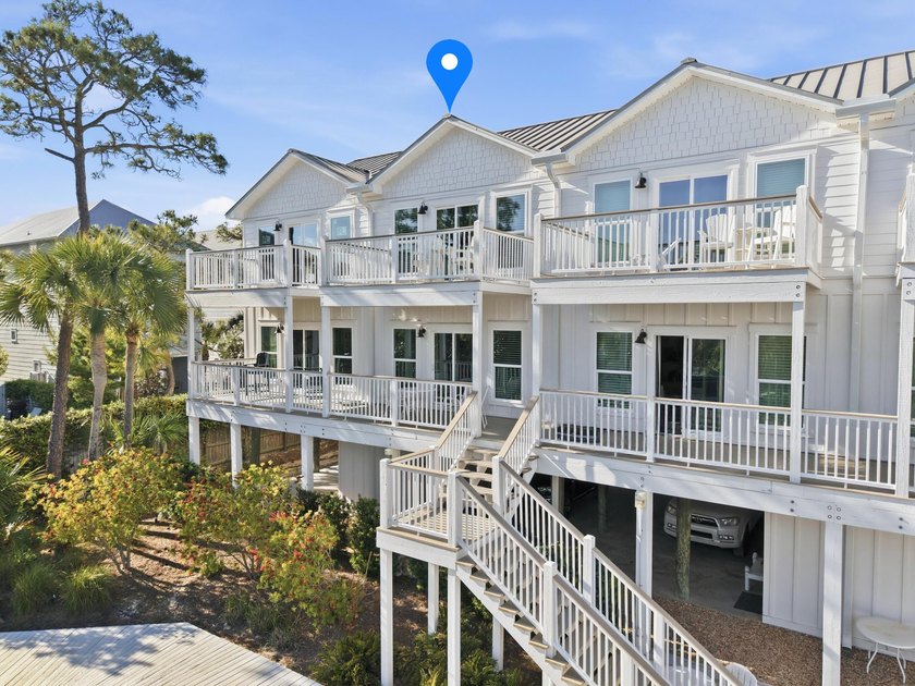 Welcome to the Legends on 30A, a refined coastal retreat where - photo 35