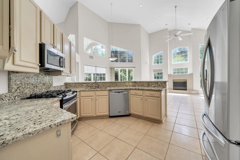 Opportunity awaits in the highly sought-after Golf Community of - photo 17