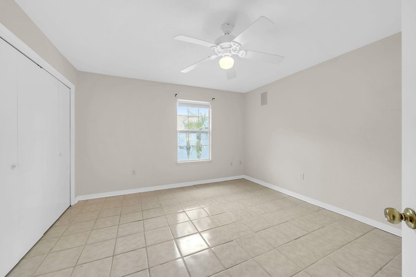 Opportunity awaits in the highly sought-after Golf Community of - photo 26