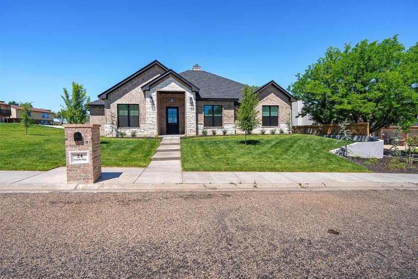 Welcome to this stunning new construction home featuring luxury - photo 6