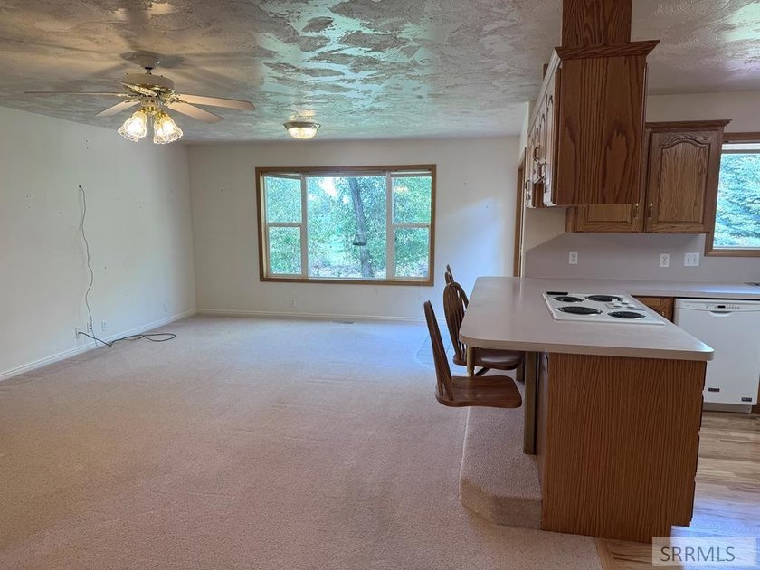 LOCATION LOCATION with water views!!!! This beautifully designed - photo 20