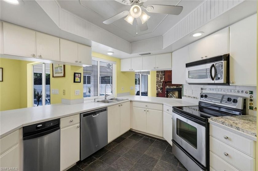 Country Living in Buckingham: A Car Enthusiast's Dream Home! - photo 17
