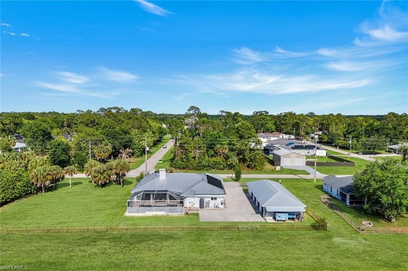 Country Living in Buckingham: A Car Enthusiast's Dream Home! - photo 45