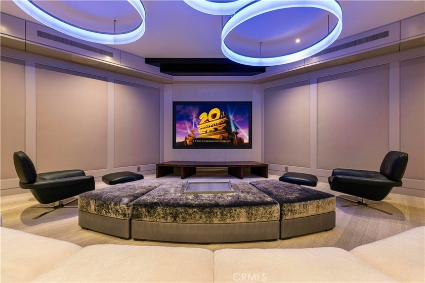 Set on the expansive grounds of the world-renowned Montage - photo 17