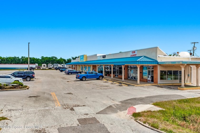 Well maintaned 26900 sf shopping Center on Merrit Island New - photo 7