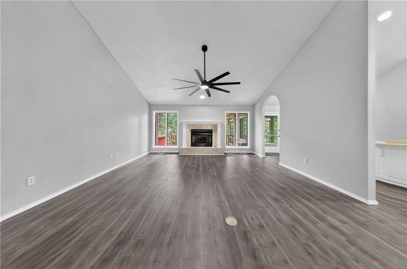 Come see this gorgeous home that has fresh paint, newer stove - photo 21