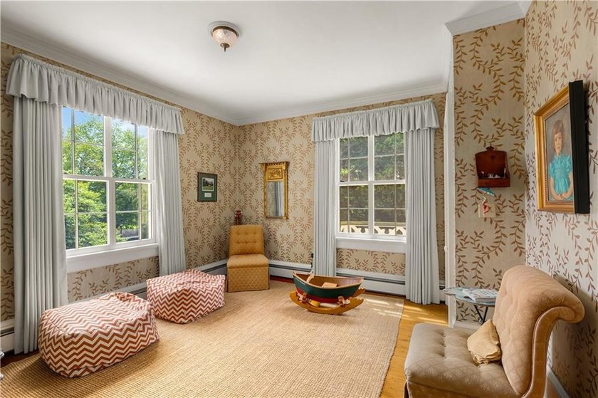 *Roselawn* is a landmark Gothic/Revival/Italian Villa estate - photo 27